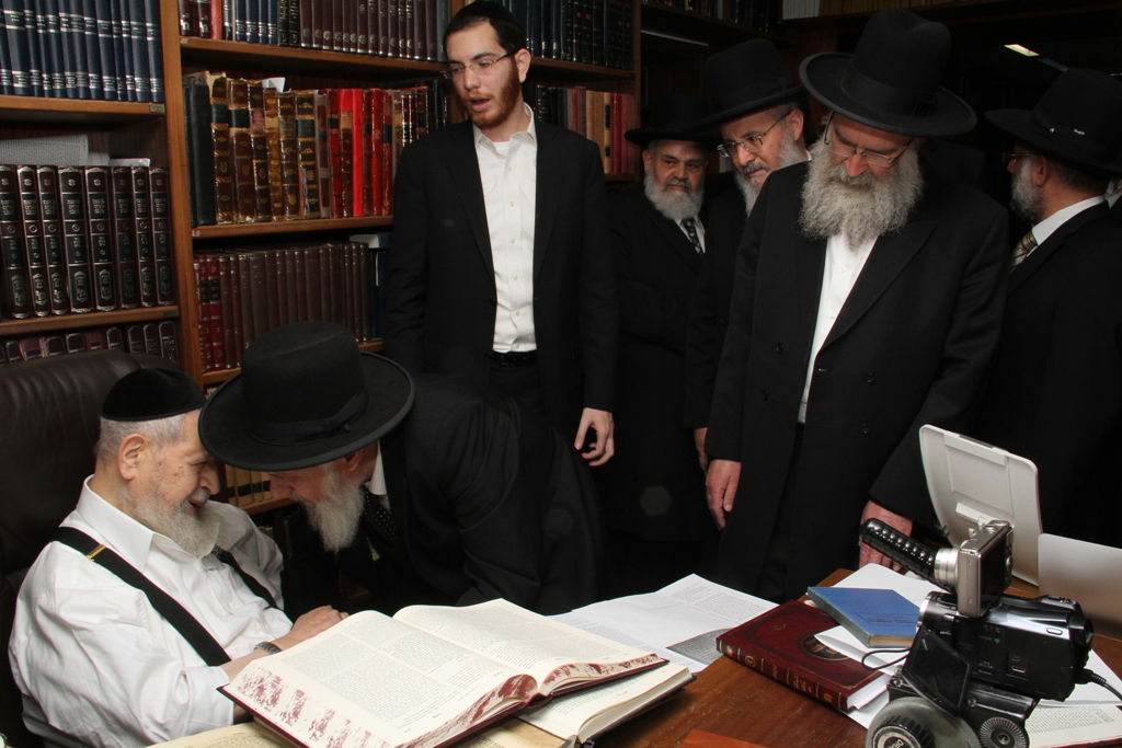 תיעוד: מנחמים את משפחת יוסף