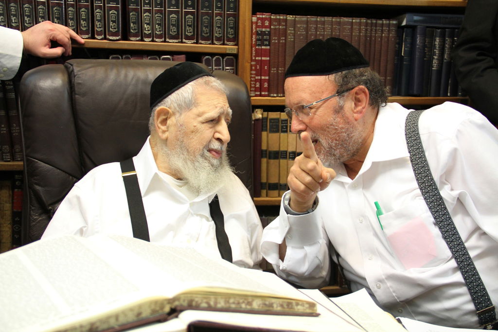 תיעוד: מנחמים את משפחת יוסף