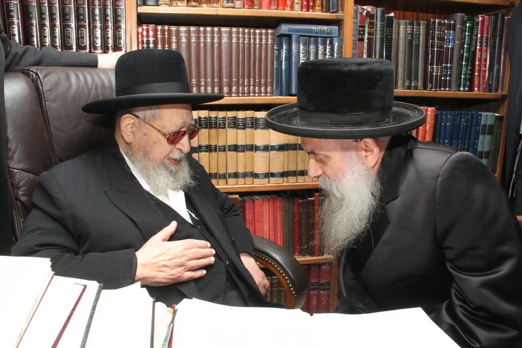 תיעוד: מנחמים את משפחת יוסף