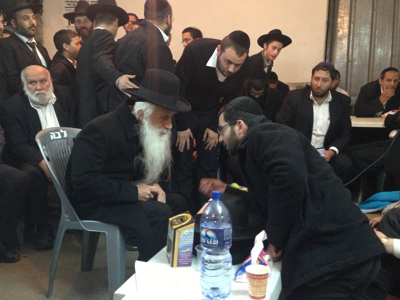 יום של ניחומים בבית הרב יעקב יוסף ע"ה