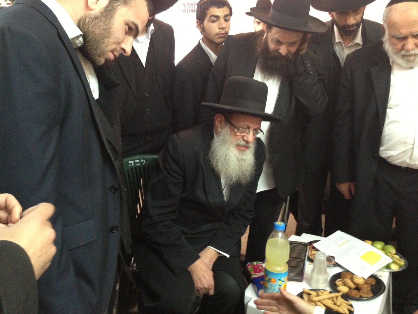 יום של ניחומים בבית הרב יעקב יוסף ע"ה