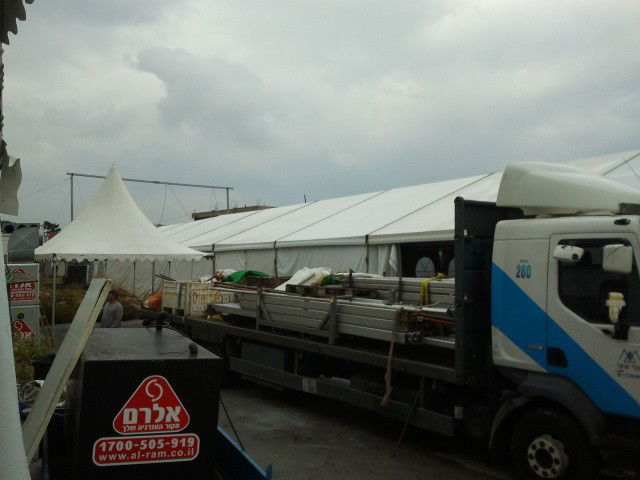 ל"ג בעמר בפתח: הכנות אחרונות במירון