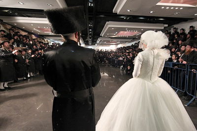 על כוונת אנשי מס הכנסה: חתונות חרדיות ותזמורות