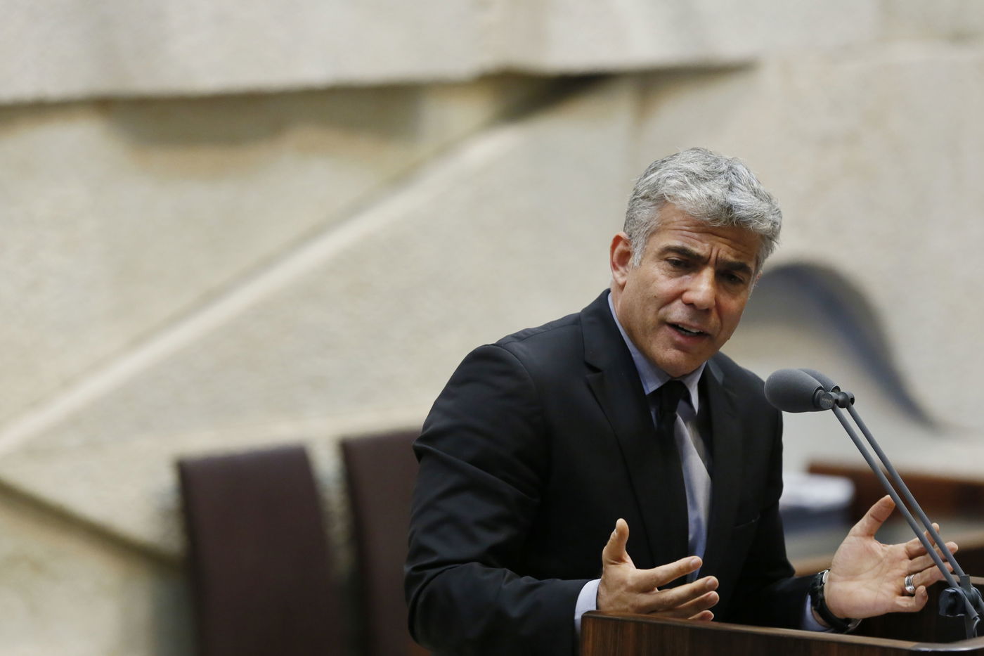 גלריה: מליאת הכנסת בעת השתלחות לפיד בחרדים