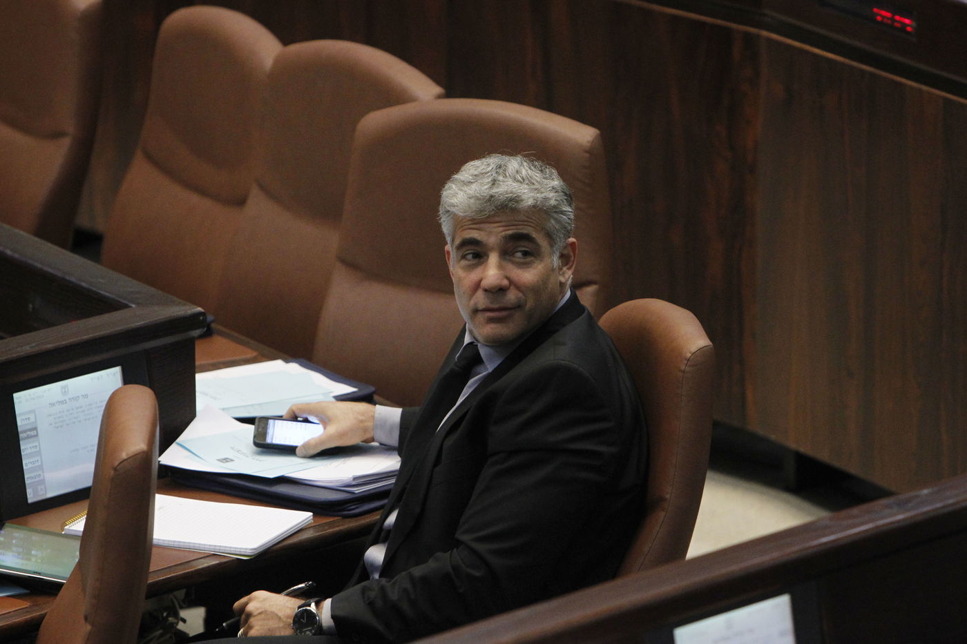 גלריה: מליאת הכנסת בעת השתלחות לפיד בחרדים