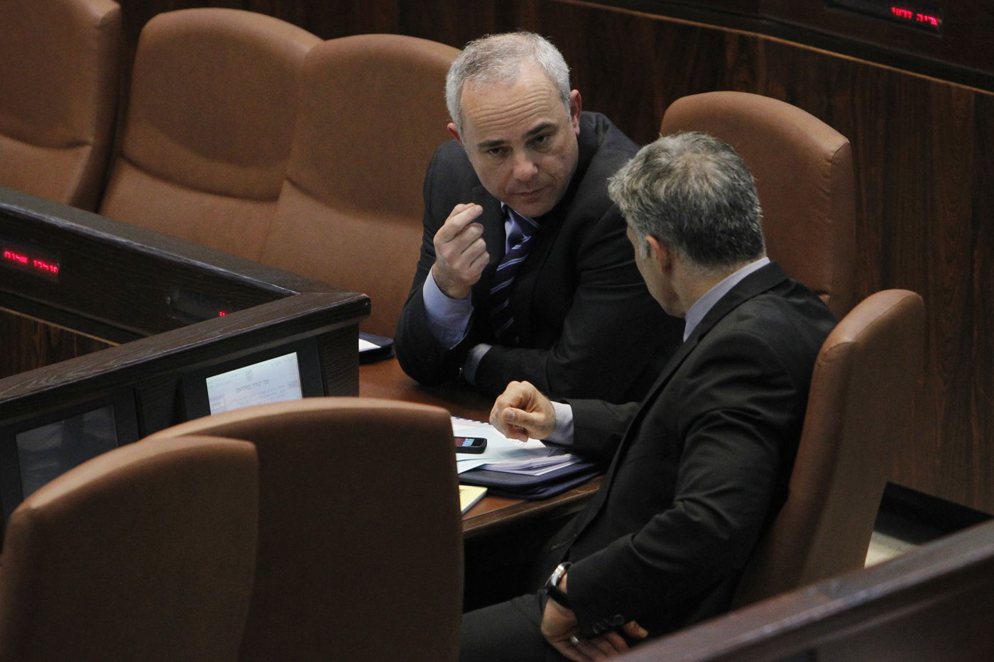 גלריה: מליאת הכנסת בעת השתלחות לפיד בחרדים