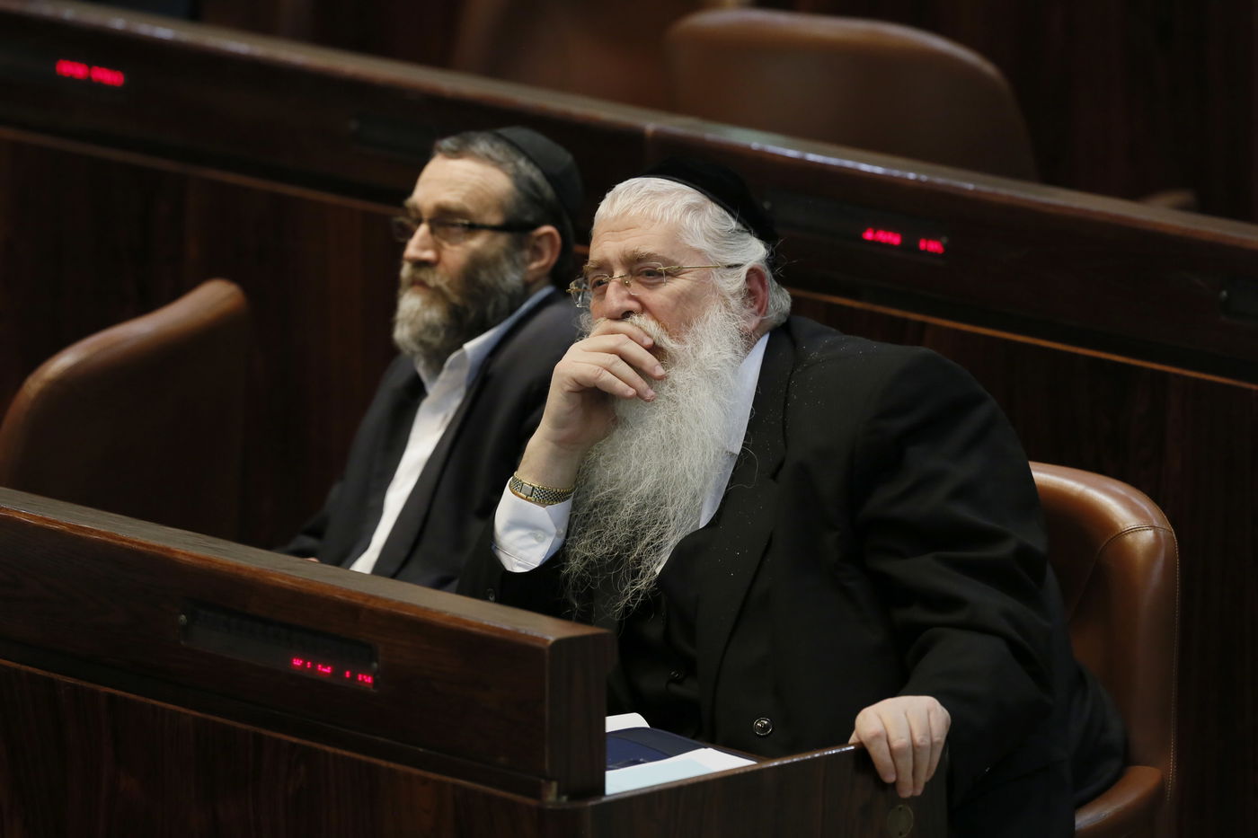 גלריה: מליאת הכנסת בעת השתלחות לפיד בחרדים