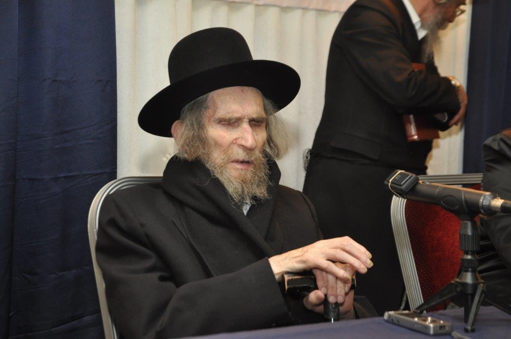 הגראי"ל שטיינמן: החינוך רק אצל החרדים לדבר ה'