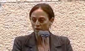 קלדרון נחרדה מהצעות אי-האמון והקריאה משניות