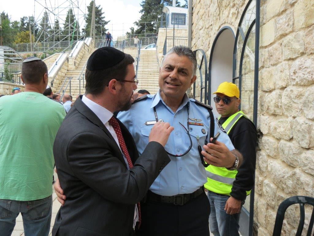 איחוד הצלה יאבטחו את ל"ג במירון