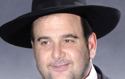 ספיחי טרנד הפוטושופ: גם כוכבי 'ארץ נהדרת' חזרו בתשובה