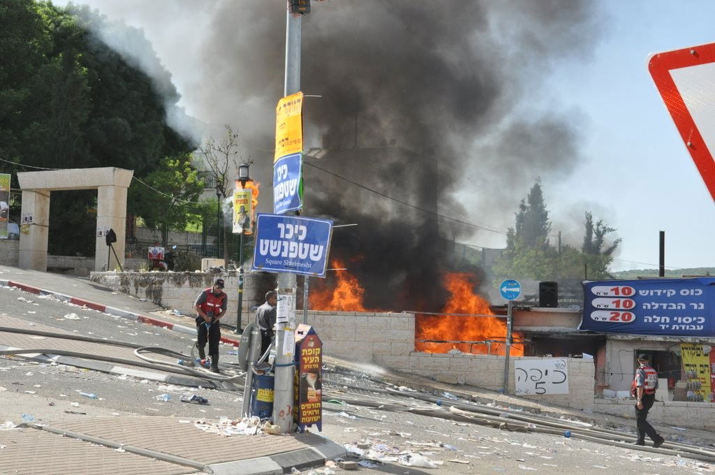 באמצע ההילולה: שריפת ענק במירון