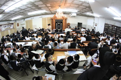 ל"ג בעומר בשכונת ריב"ל בבית שמש • תיעוד