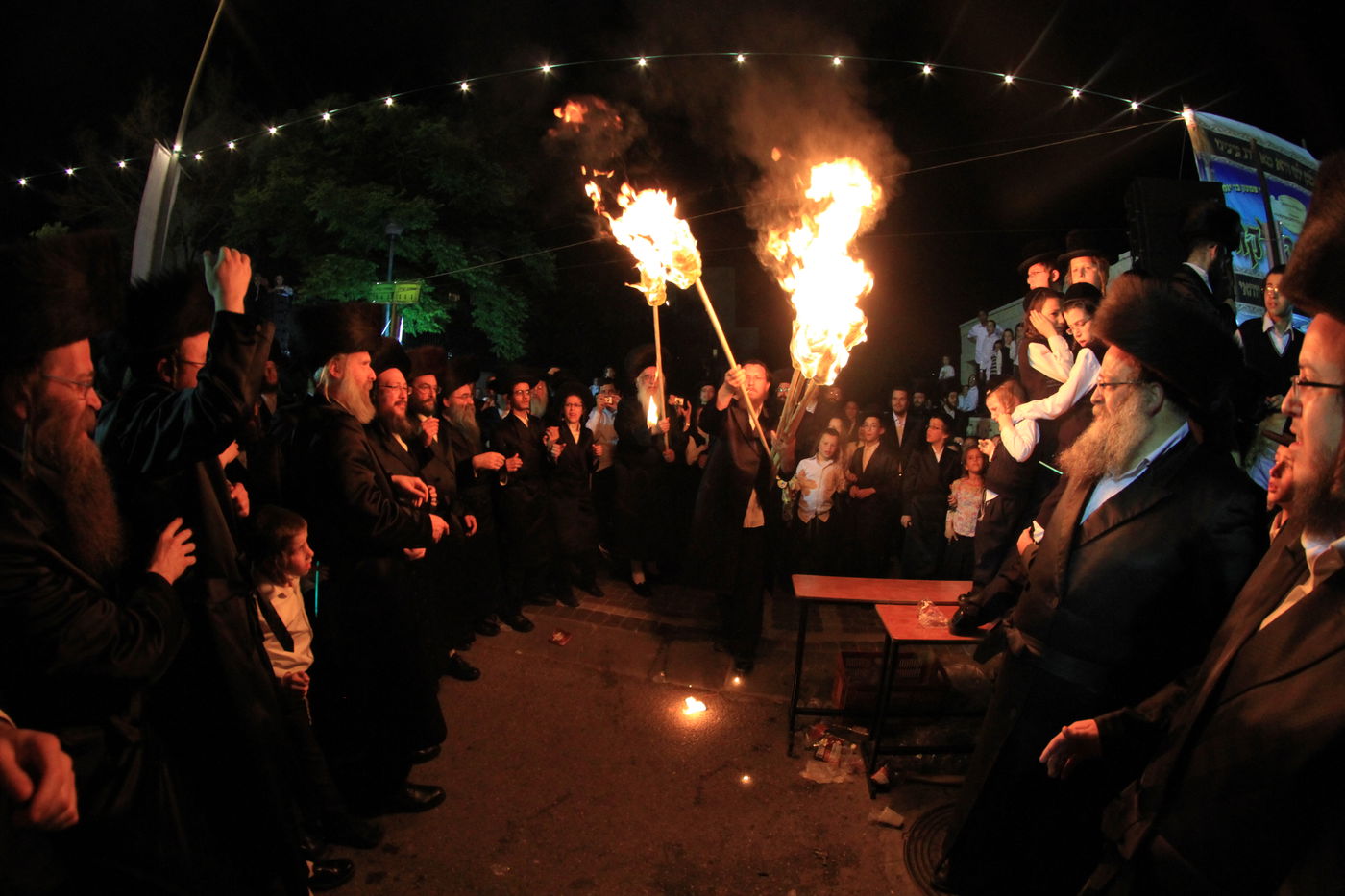 ל"ג בעומר בשכונת ריב"ל בבית שמש • תיעוד