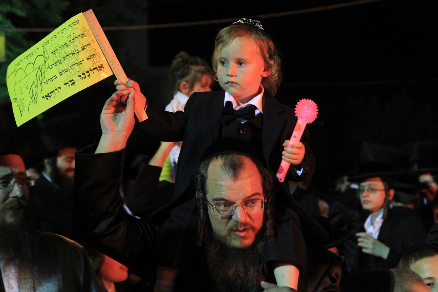 ל"ג בעומר בשכונת ריב"ל בבית שמש • תיעוד