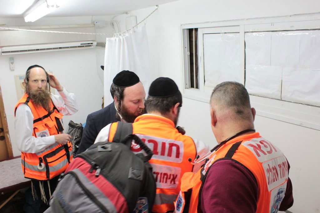 122 בני אדם טופלו במירון על-ידי איחוד הצלה