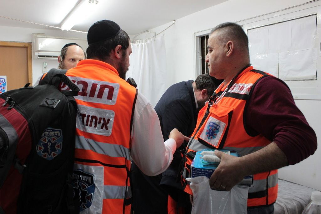 122 בני אדם טופלו במירון על-ידי איחוד הצלה