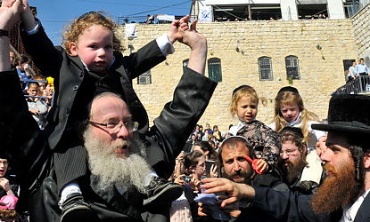 שידור חי ממירון: מאות אלפים חוגגים ל"ג בעומר