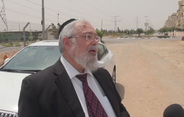 "הענקתי אפליה מתקנת לציבור החסידי". ראש עיריית אלעד, יצחק עידן