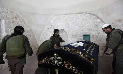 כוחות צה"ל בקבר יוסף