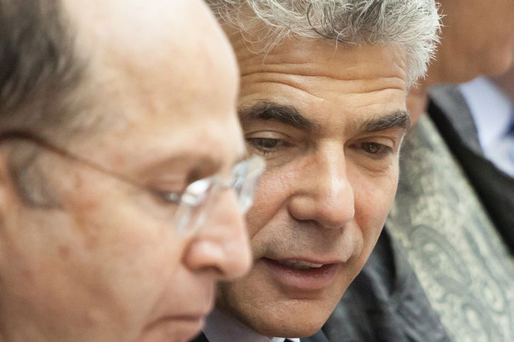 זה עולה וזה שיורד. לפיד ובוגי יעלון