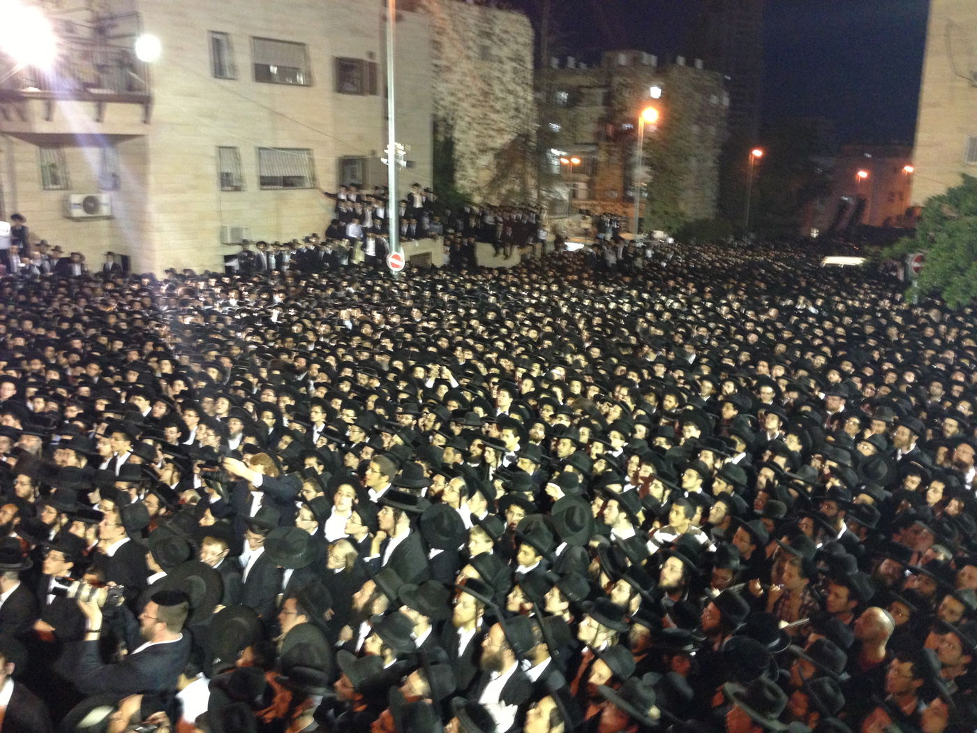 40 אלף מפגינים מול לשכת הגיוס: "נמסור את נפשינו"