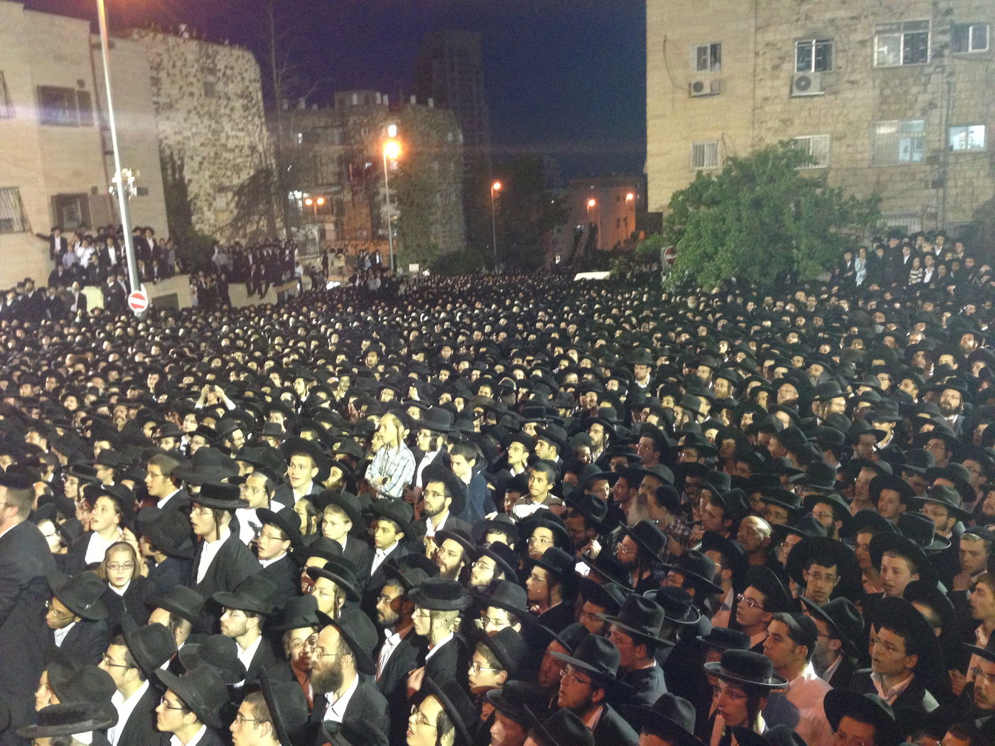 40 אלף מפגינים מול לשכת הגיוס: "נמסור את נפשינו"