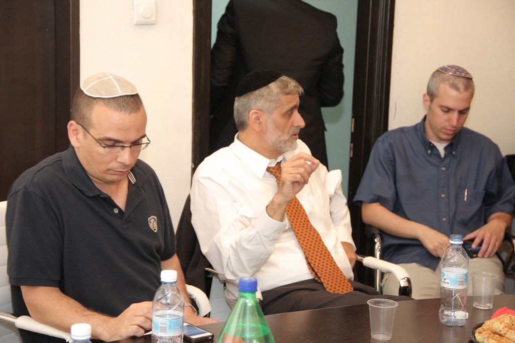 האזינו: שיר פרידה מאלי ישי