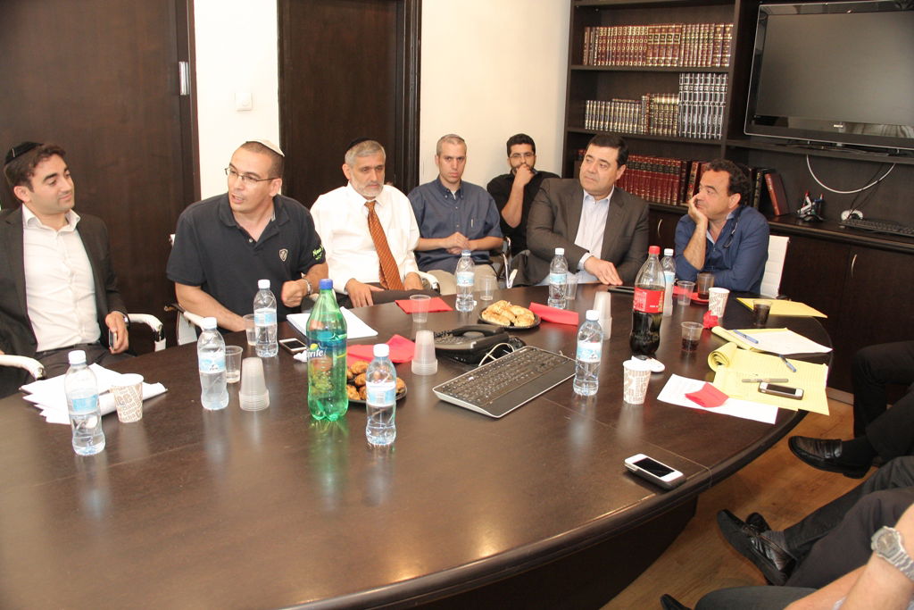 האזינו: שיר פרידה מאלי ישי