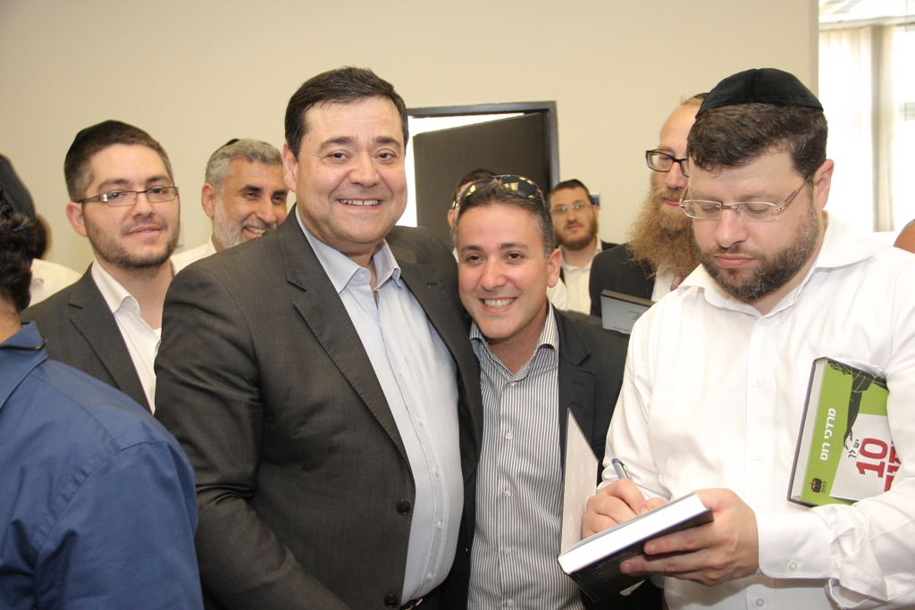 האזינו: שיר פרידה מאלי ישי