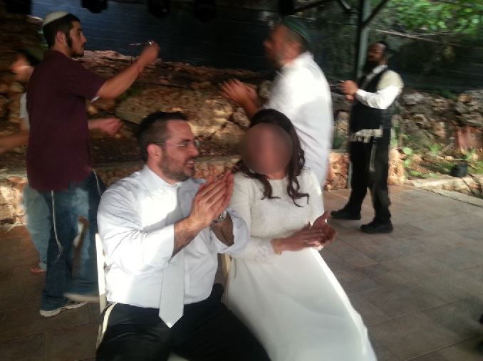 דבר נאה ומתקבל? הרוצח עמי פופר נישא לאם המתעללת