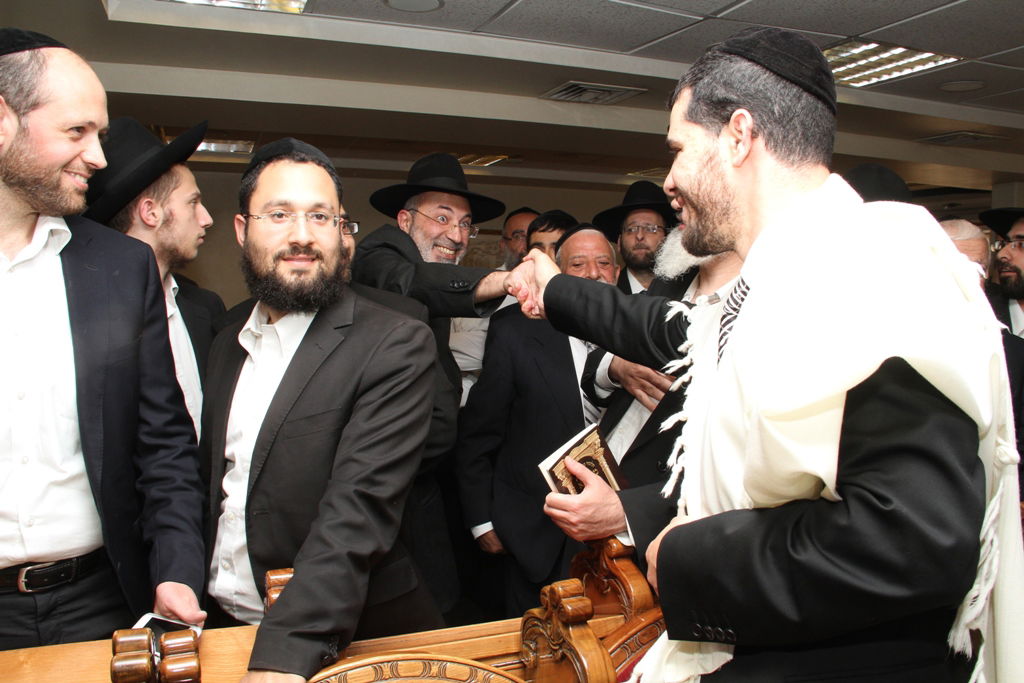 קורת רוח: מרן הרב עובדיה יוסף בברית לנינו