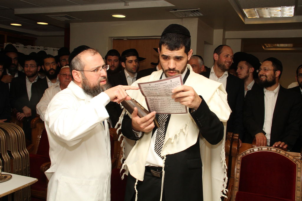 קורת רוח: מרן הרב עובדיה יוסף בברית לנינו