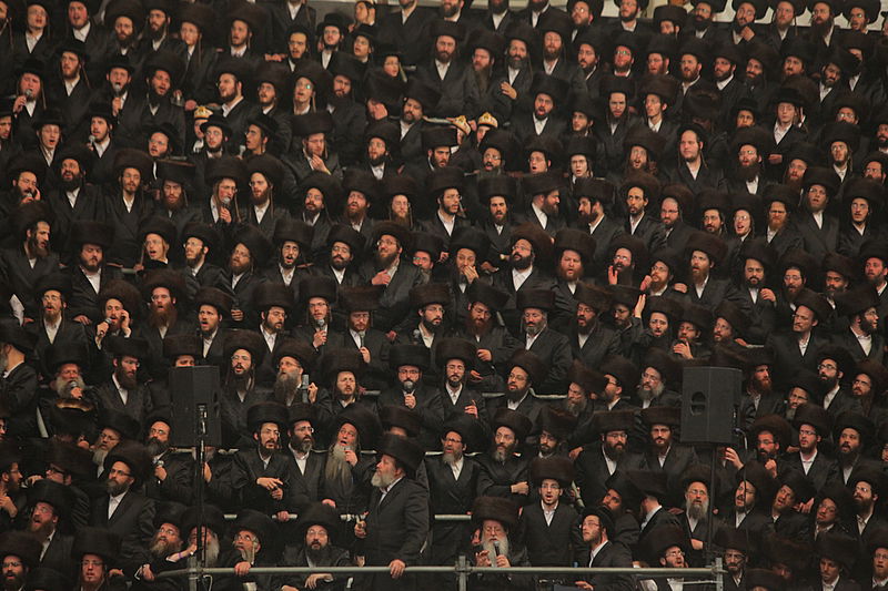 רגע השיא: כ"ק האדמו"ר בריקוד עם הכלה • תיעוד