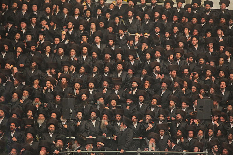 רגע השיא: כ"ק האדמו"ר בריקוד עם הכלה • תיעוד