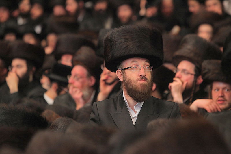 רגע השיא: כ"ק האדמו"ר בריקוד עם הכלה • תיעוד