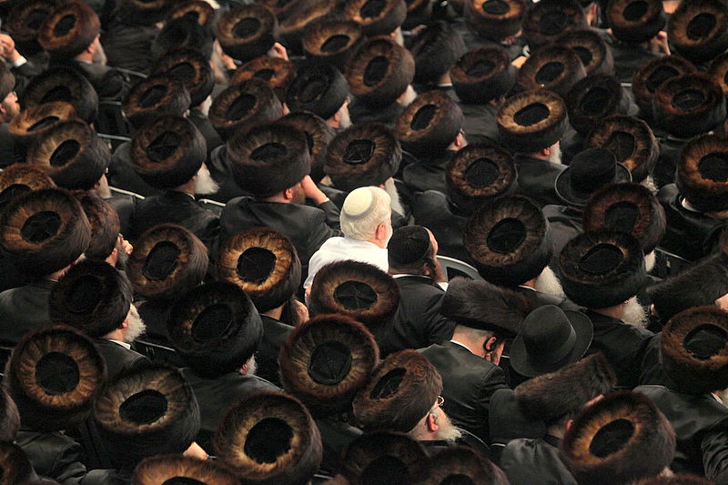 רגע השיא: כ"ק האדמו"ר בריקוד עם הכלה • תיעוד