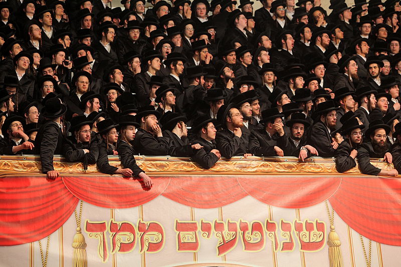 רגע השיא: כ"ק האדמו"ר בריקוד עם הכלה • תיעוד