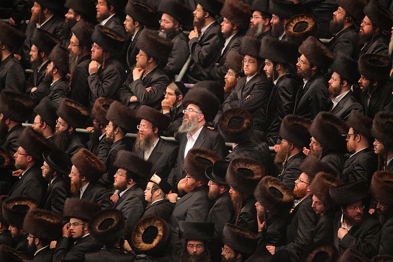 רגע השיא: כ"ק האדמו"ר בריקוד עם הכלה • תיעוד