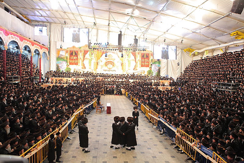 רגע השיא: כ"ק האדמו"ר בריקוד עם הכלה • תיעוד