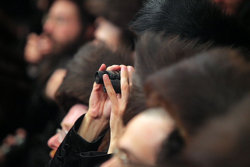 רגע השיא: כ"ק האדמו"ר בריקוד עם הכלה • תיעוד