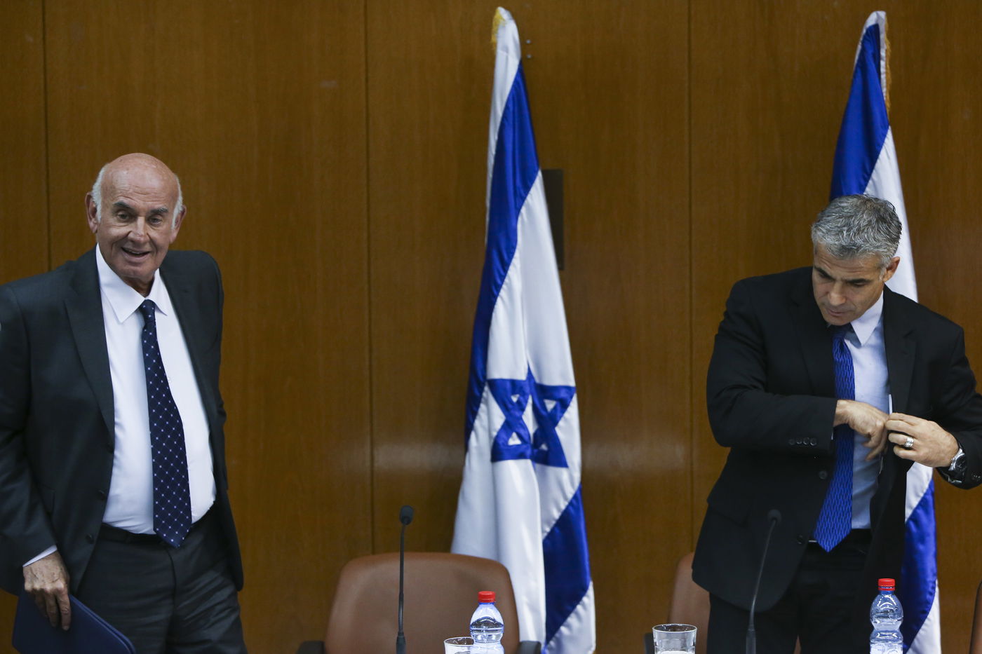 " גיוס לצבא, זה כמו אכילת חזיר". לפיד ופרי, היום