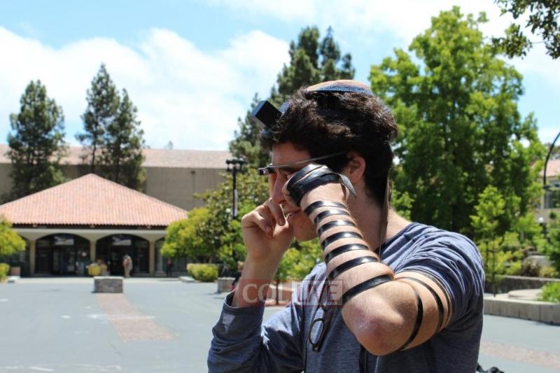 חב"ד מציגה: רוצים לצפות במשקפי google Glass? תניחו תפילין
