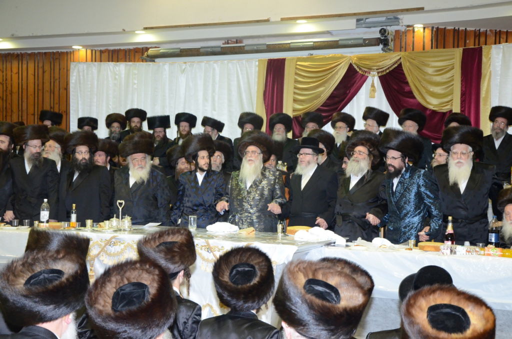 שבע ברכות אחרון בצאנז • תיעוד ענק