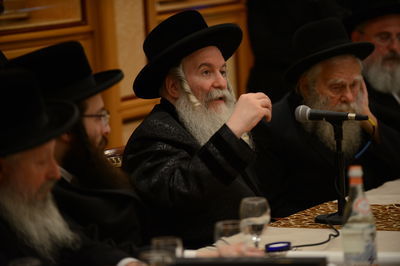 צפו: דינר לישיבת 'עץ חיים - באבוב'