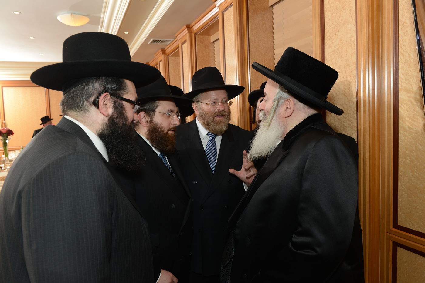 צפו: דינר לישיבת 'עץ חיים - באבוב'