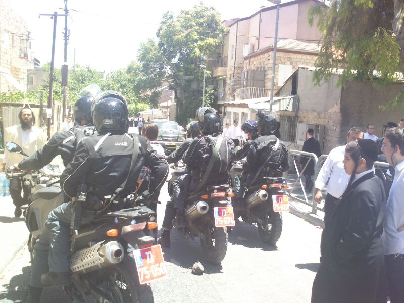 בית ישראל: רכב של נשים "לא צנועות" הותקף