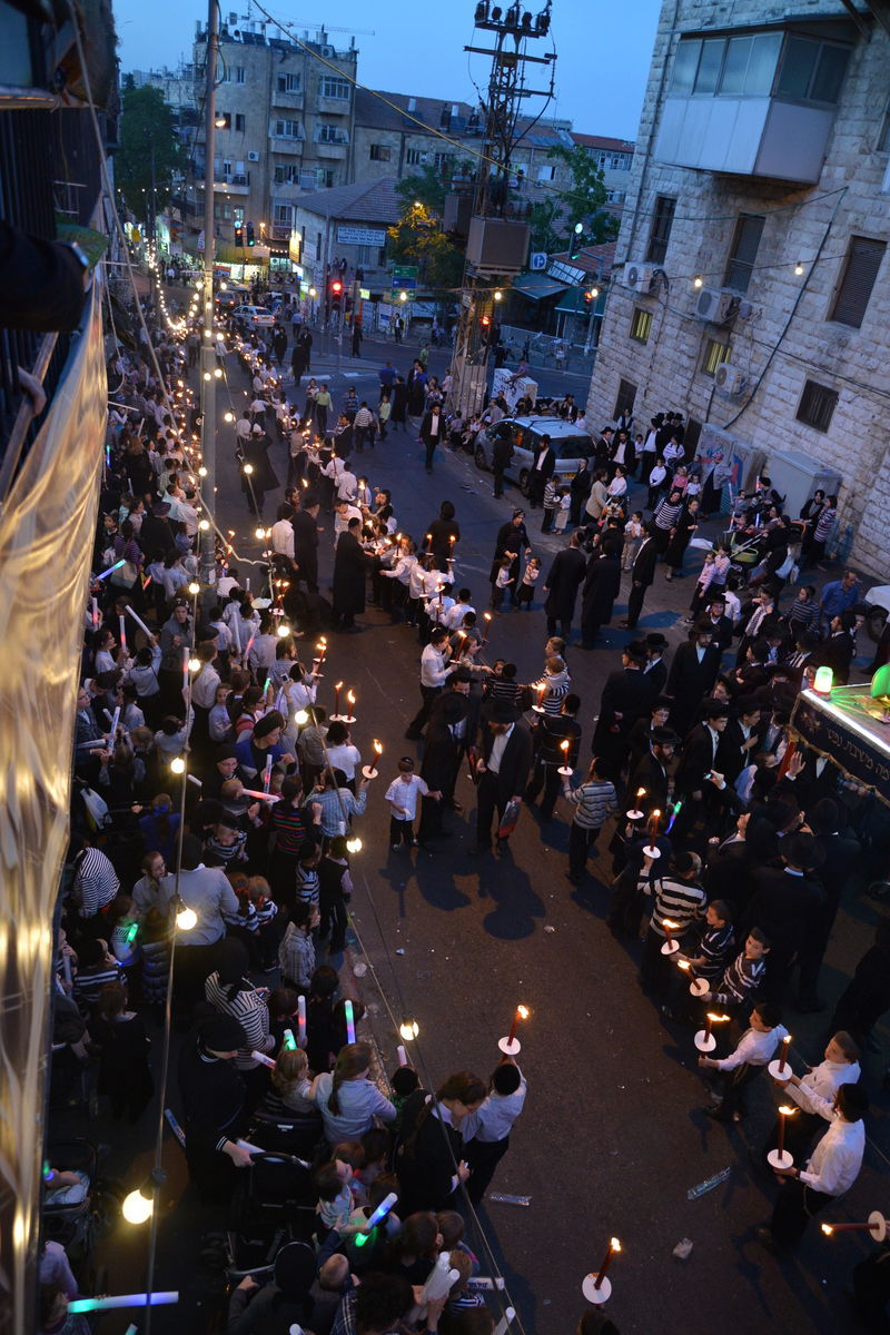 הכנסת ספר תורה לזכר הגרי"ש אלישיב • גלריה