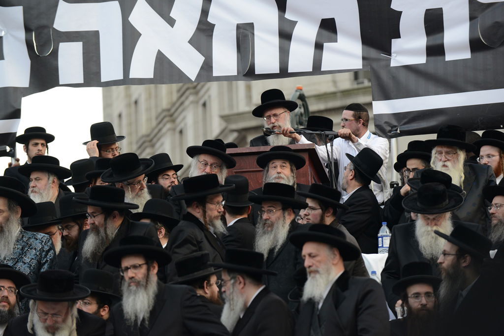 עצרת הרבבות במנהטן • גלרית ענק