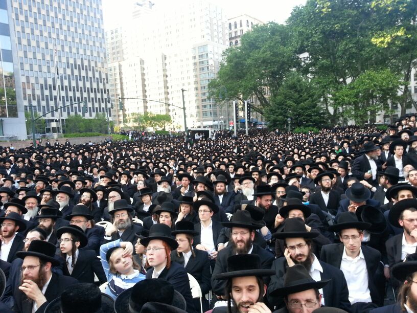 רבבות הכריזו במנהטן: לא לגיוס חרדים ופגיעה בתורה